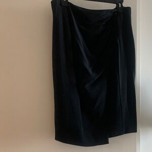 Elegant Black Women's Skirt